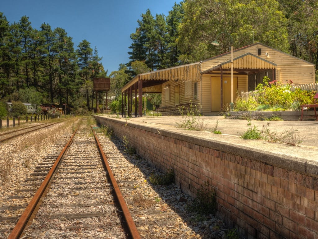 Zig Zag Station