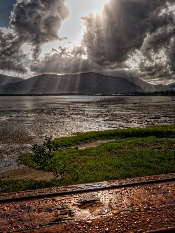 Rays of Light in Cairns